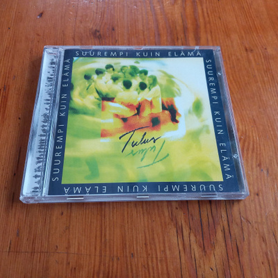 Tulus - Suurempi kuin elämä - CD