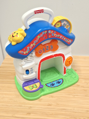 Fisher-Price mökki