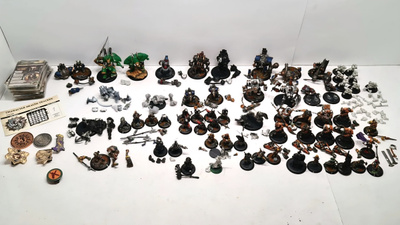 Iso Warmachine paketti