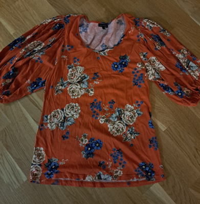 Pitkähihainen paita koko 44/46