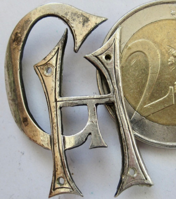VANHA Monogrammi GH Hopeaa?