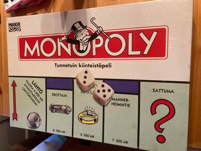 Markka-ajan Monopoly lautapeli