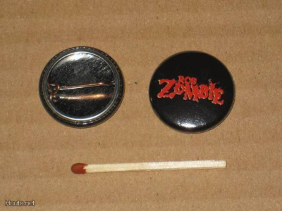 Rob Zombie rintanappi 1" (k5)