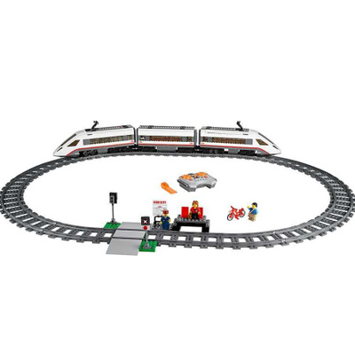 LEGO CITY TRAIN SET STATION and expansion HEAD HUNTER STORE.