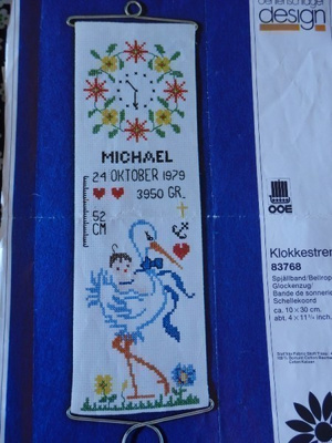 Ristipistomalli Vauvan syntymätaulu OOE Michael