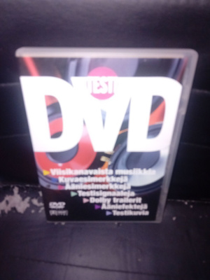 TESTI DVD ( HIFI LEHTI ) SIS POSTIKULU