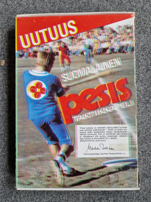 Pesis lautapeli . Uusi ei koskaan pelattu