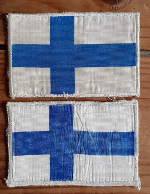 Suomen lippu vintage kangasmerkkejä kaksi kappaletta