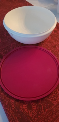 Tupperware iso kannellinen Kulho / Astia - 6 l
