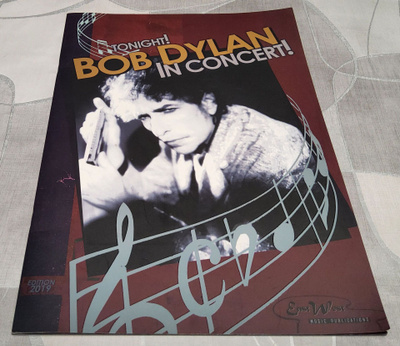 Bob Dylan in Concert! - käsiohjelma 28 sivuinen -