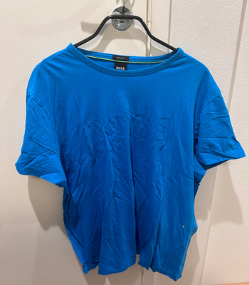 Hugo Boss turkoosi t-paita XXL