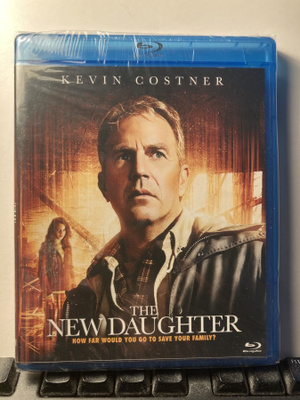 THE NEW DAUGHTER, BluRay, Berdejo, Costner, muoveissa