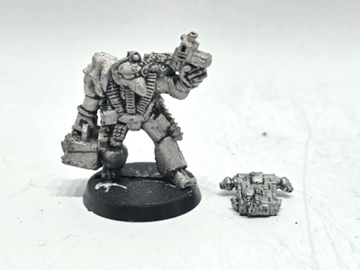 WH40K - Space Marines Techmarine (1988) [S212]