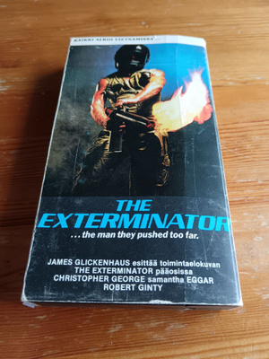 The Exterminator Omaxi pahvikotelo