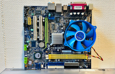 Foxconn N15235 emolevy