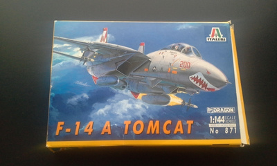 Italeri No 871 F-14 A Tomcat 1:144 rakennussarja v. 1990
