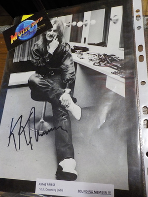 K. K. DOWNING KUVA ITSE MESTARIN NIMMARILLA