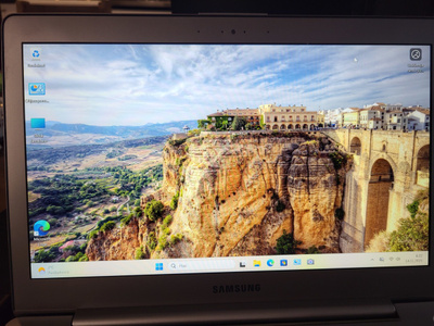 Samsung 730U3E-S03DE, Windows 11 Home