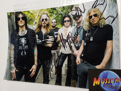 DEAD DAISIES KUVA KUUDELLA NIMMARILLA
