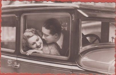 Nuoripari autossa - kulk np 1939