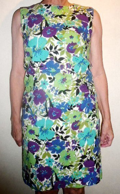 VINTAGE mekko. McInerny Honolulu 60-luku