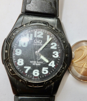 VANHA Kello Q&Q Water Resistant 10 bar Purjevene Takakansi