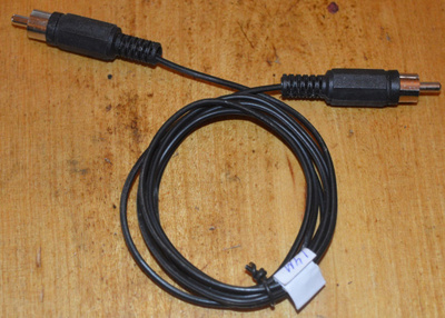 Musta RCA -kaapeli 1,4m