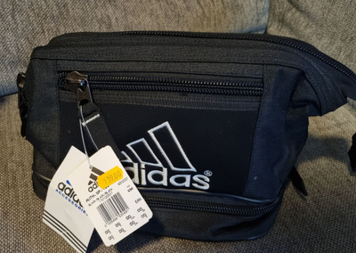 adidas Kosmetiikkalaukku