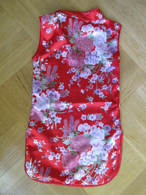 Tyttöjen upea japanilaistyylinen KIMONO MEKKO koko 2 years !