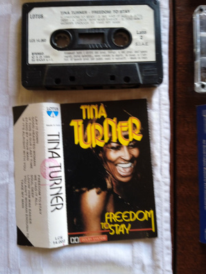 C- KASETTI: TINA TURNER : FREEDOM TO STAY