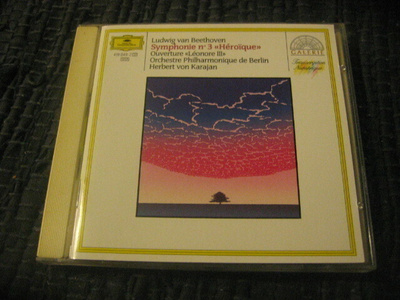 Beethoven - Symphonie No. 3 (von Karajan)