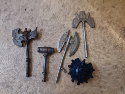 Action figuurien tarvikkeita 3