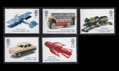 Iso-Britannia 2152-6 ** Pienoismalleja (2003)