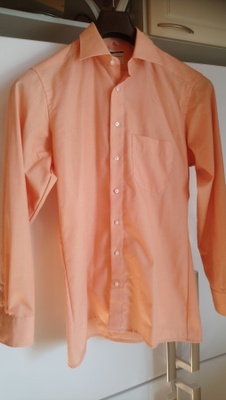 C. COMBERTI kauluspaita koko 40/M-L Modern fit.