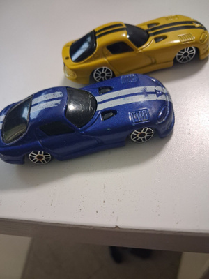 3 Dodge Viper ja 1 Shelby   Pikkuautot