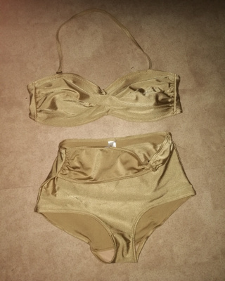 Jsf  active-bikinit/ ylä- & alaosa kullanväriset 38(M)