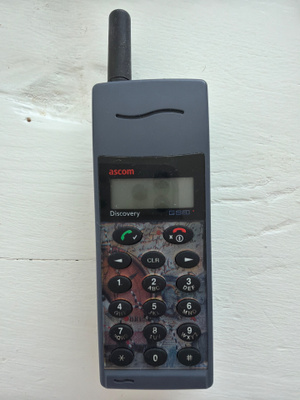Ascom vanha kännykkä