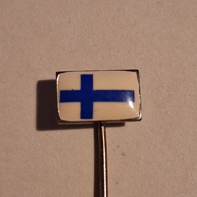 SUOMI LIPPU NEULAMERKKI