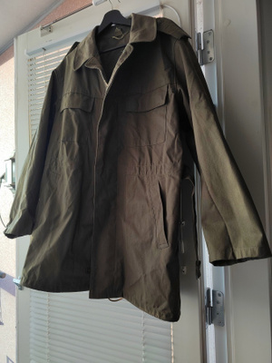 Varusteleka miesten takki parka maastonvihreä M-XL uusi