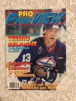 PRO Preview. 1993: Teemu kannessa..