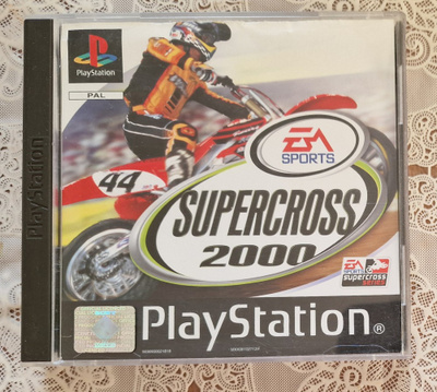 SUPER CROSS 2000 - PS1 peli