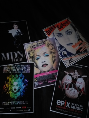 MADONNA -- juliste setti A4 x 5 (mm. UPEA lahja !!!)   #3
