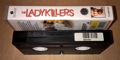 THE LADYKILLERS VHS KOMEDIA TOM HANKS