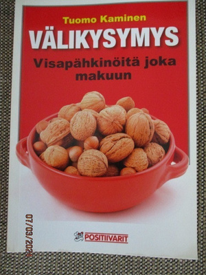 Tuomo Kaminen VÄLIKYSYMYS - VISAPÄHKINÖITÄ JOKA MAKUUN