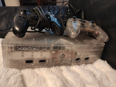 Original Xbox – Crystal (läpinäkyvä erikoisversio)