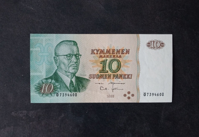 10 Mk 1980 Ö7394608 kl9