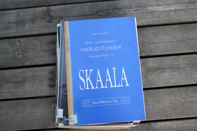 Harala Skaala Rytmi ja säveltapailuharjoituksia Peruskurs Y1
