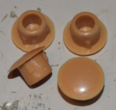 4kpl kumitulppia 7,5mm reikään