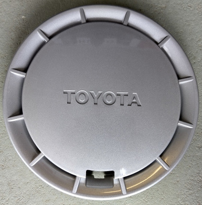 Toyota Corolla 1.3 SE EE80 hopea pölykapseli 5Jx13 vanteelle