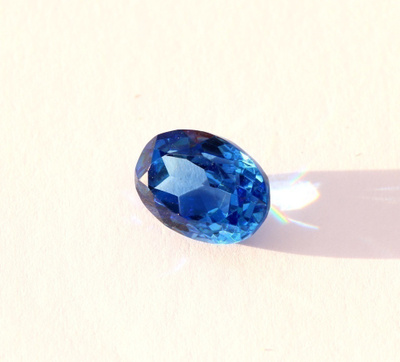 Tanzaniitti 7.28ct  (imitaatio!)